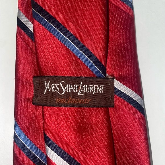 YSL Men's Red Striped Silk Neck Tie - Picture 9 of 10